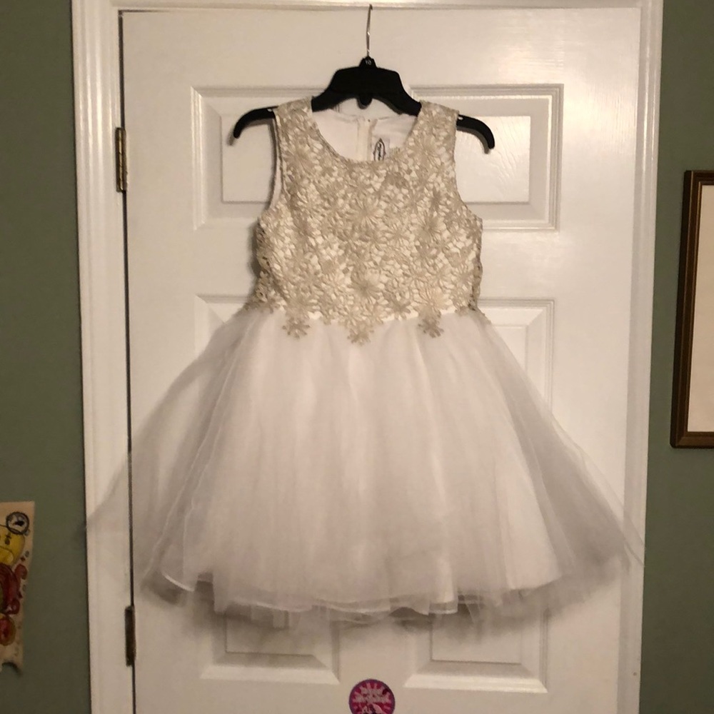 Flower girl dresses